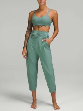 Lululemon High-Waist Relaxed Cropped Pants in Sage Green